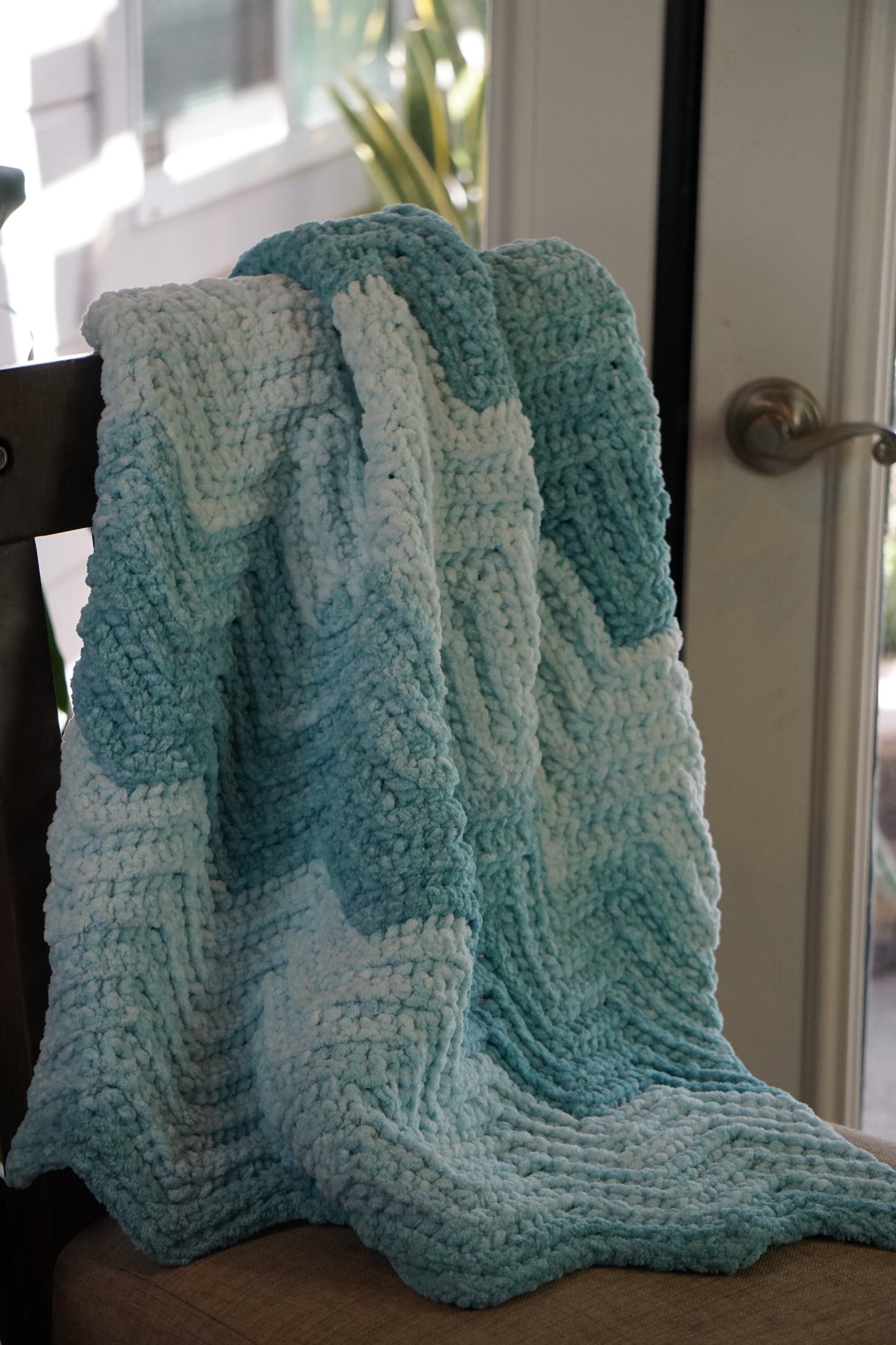 Baby Blanket (Chevron)